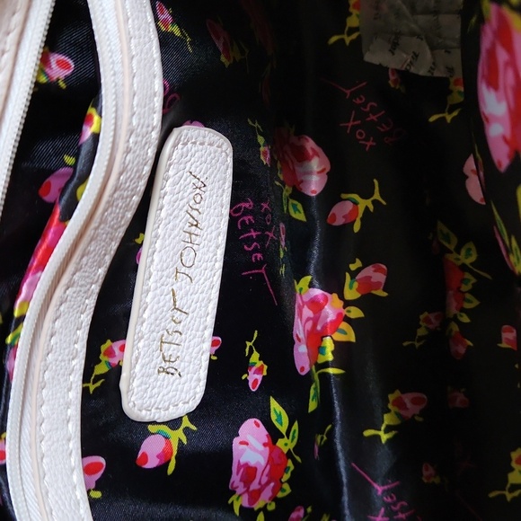 BETSEY JOHNSON studded bow purse - Picture 3 of 3